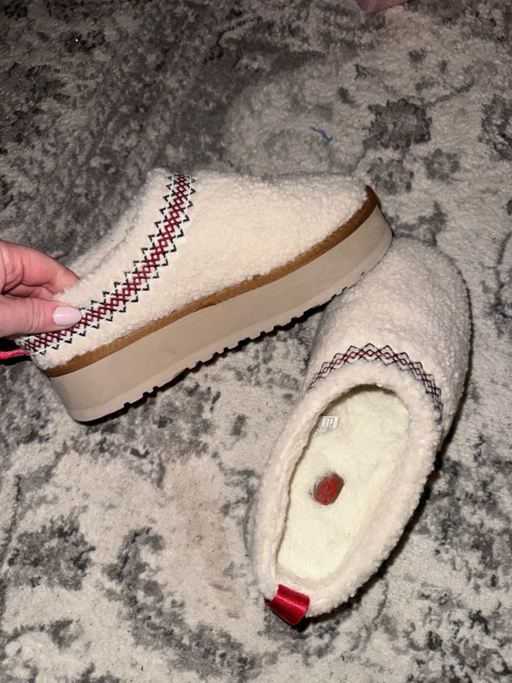 Cozy Sherpa Slip-On Platform Slippers - Cream with Red Stitching FAKE UGGS